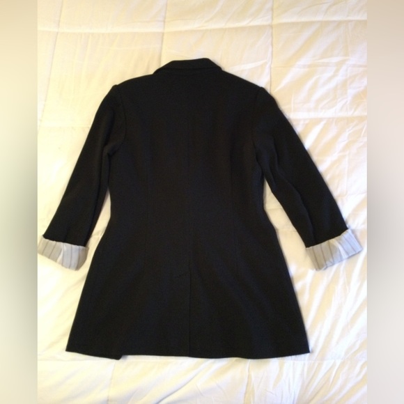 Newport News/ Women’s coat black size 4 - Picture 2 of 4